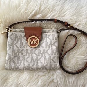 Michael Kors crossbody purse